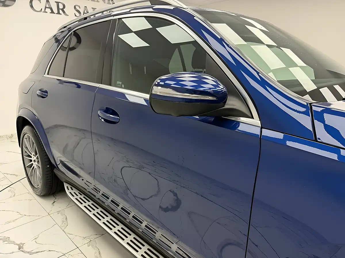 Used 2021 Mercedes-Benz Gle AMG Line (premium) Brilliant Blue - Interior and Exterior details 12