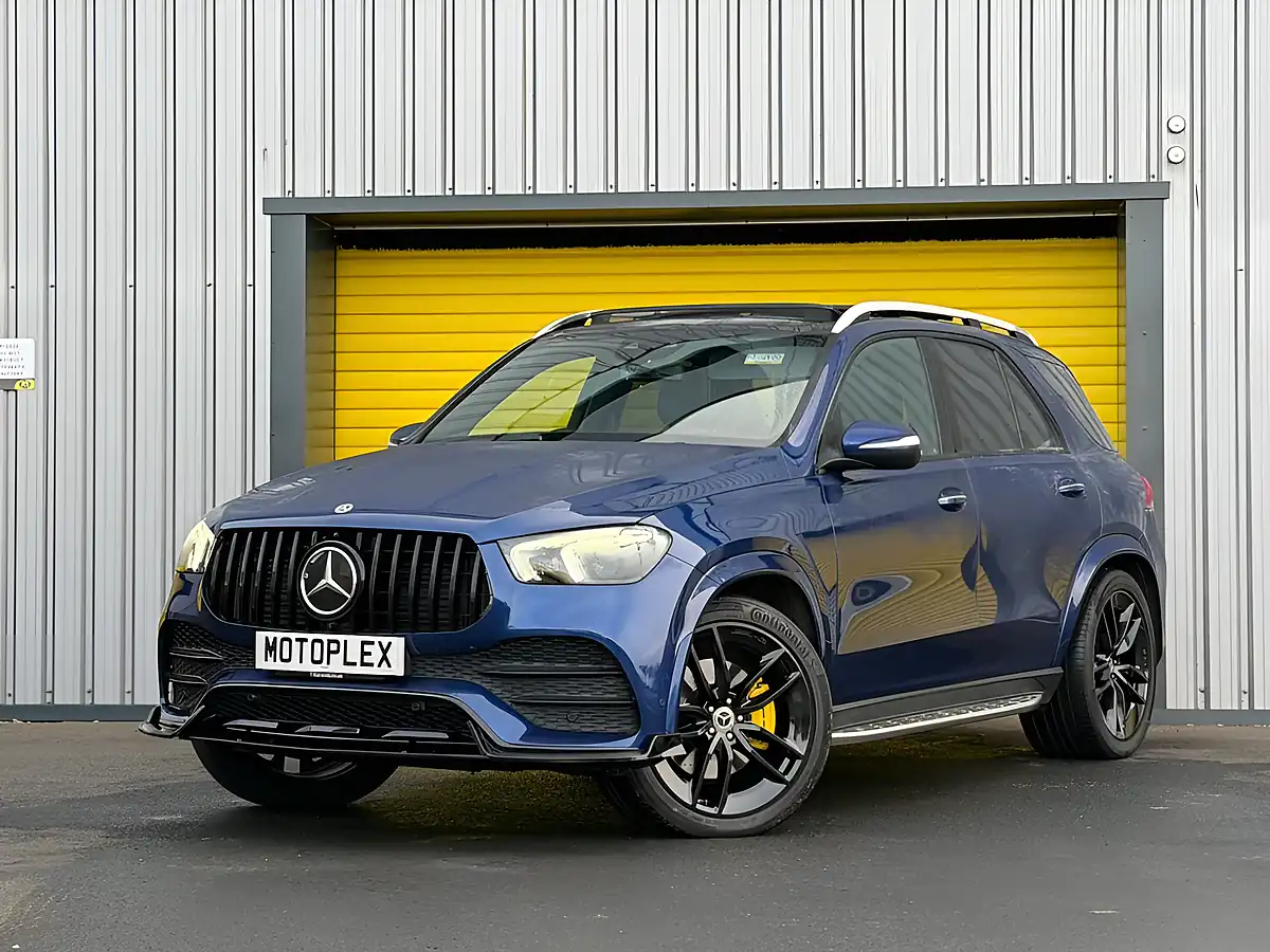 Used 2021 Mercedes-Benz Gle AMG Line (premium Plus) Blue - Front View