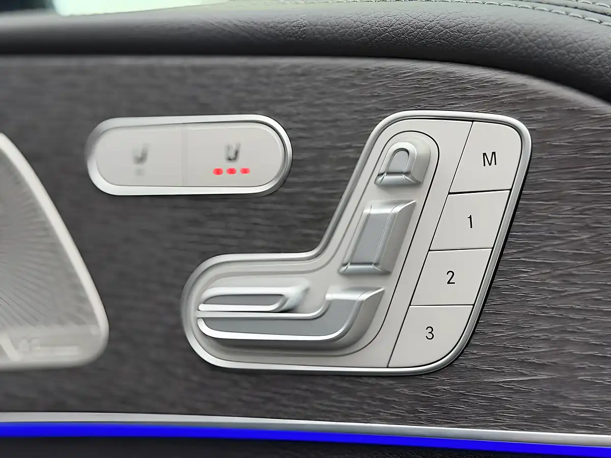 Used 2021 Mercedes-Benz Gle AMG Line (premium Plus) Blue - Interior and Exterior details 18