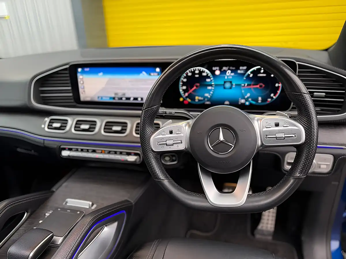 Used 2021 Mercedes-Benz Gle AMG Line (premium Plus) Blue - Interior and Exterior details 2