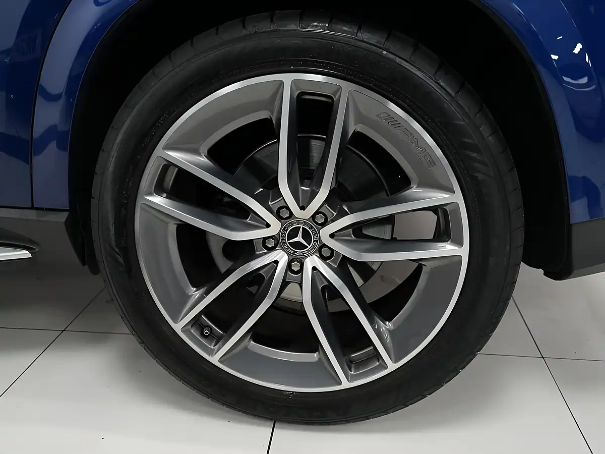 Used 2021 Mercedes-Benz Gle AMG Line (premium Plus) Brilliant Blue - Interior and Exterior details 11