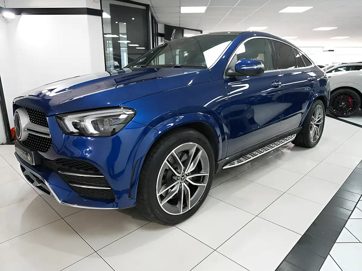 Used 2021 Mercedes-Benz Gle AMG Line (premium Plus) Brilliant Blue - Interior and Exterior details 4