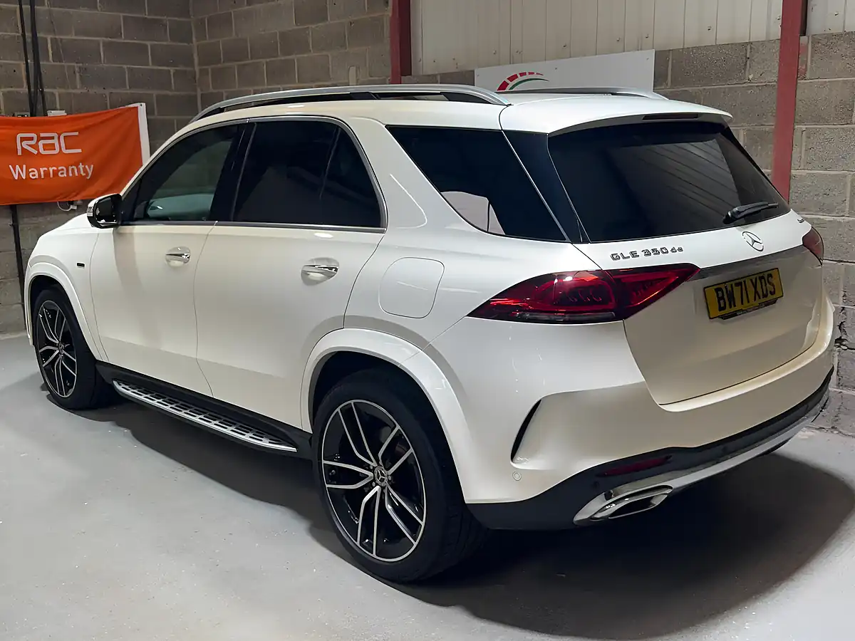 Used 2021 Mercedes-Benz Gle AMG Line (premium Plus) White - Interior and Exterior details 8