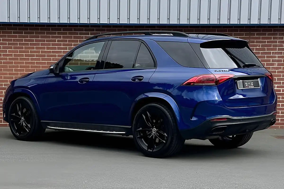 Used 2021 Mercedes-Benz Gle Class AMG Line Premium+ Blue - Interior and Exterior details 14