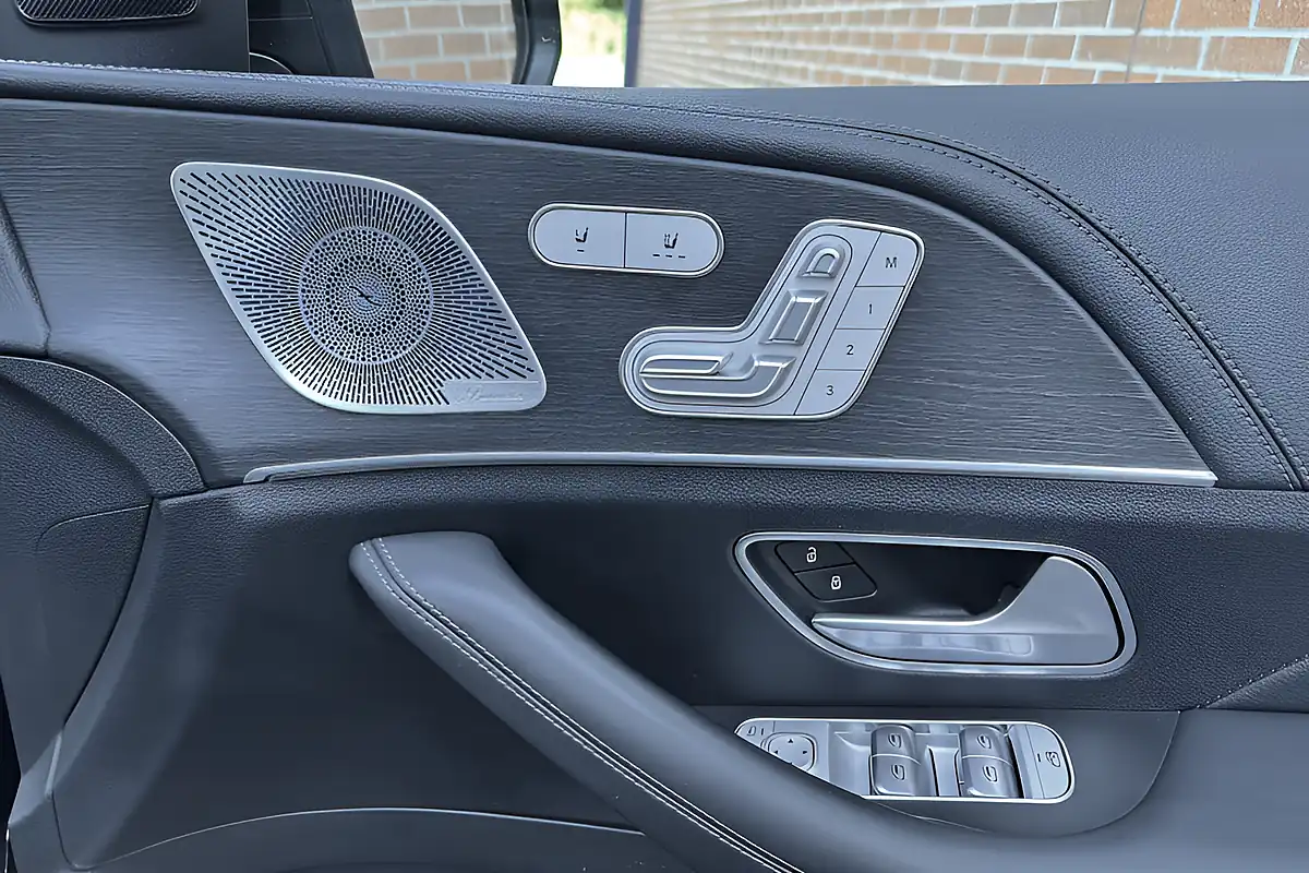 Used 2021 Mercedes-Benz Gle Class AMG Line Premium+ Blue - Interior and Exterior details 9