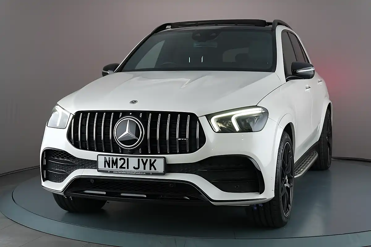 Used 2021 Mercedes-Benz Gle Premium Plus White - Interior and Exterior details 3