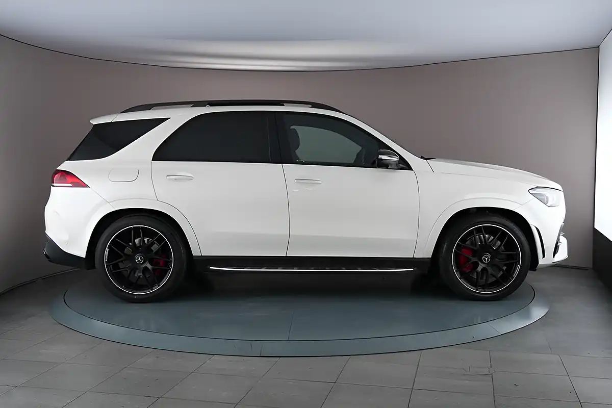 Used 2021 Mercedes-Benz Gle Premium Plus White - Interior and Exterior details 7