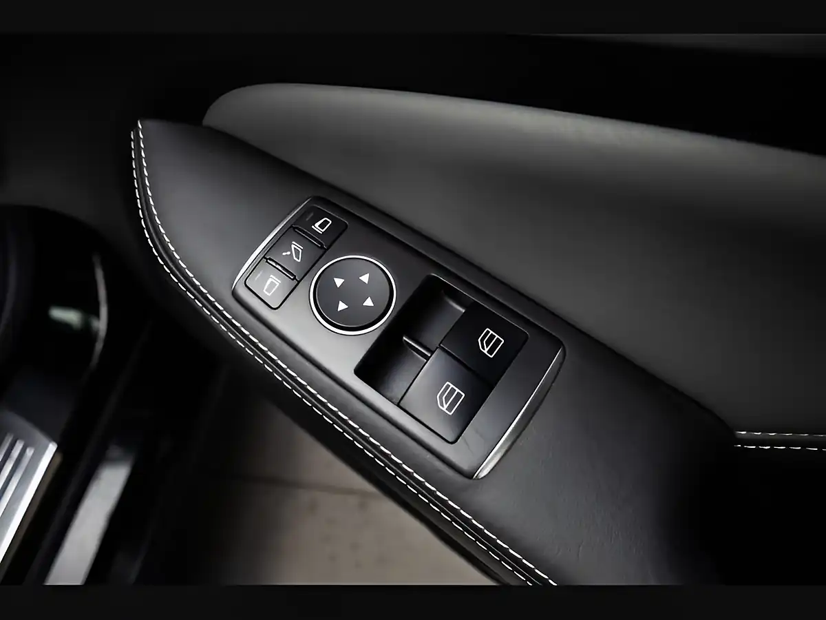 Used 2021 Mercedes-Benz Slc Final Edition (premium) Black - Interior and Exterior details 11