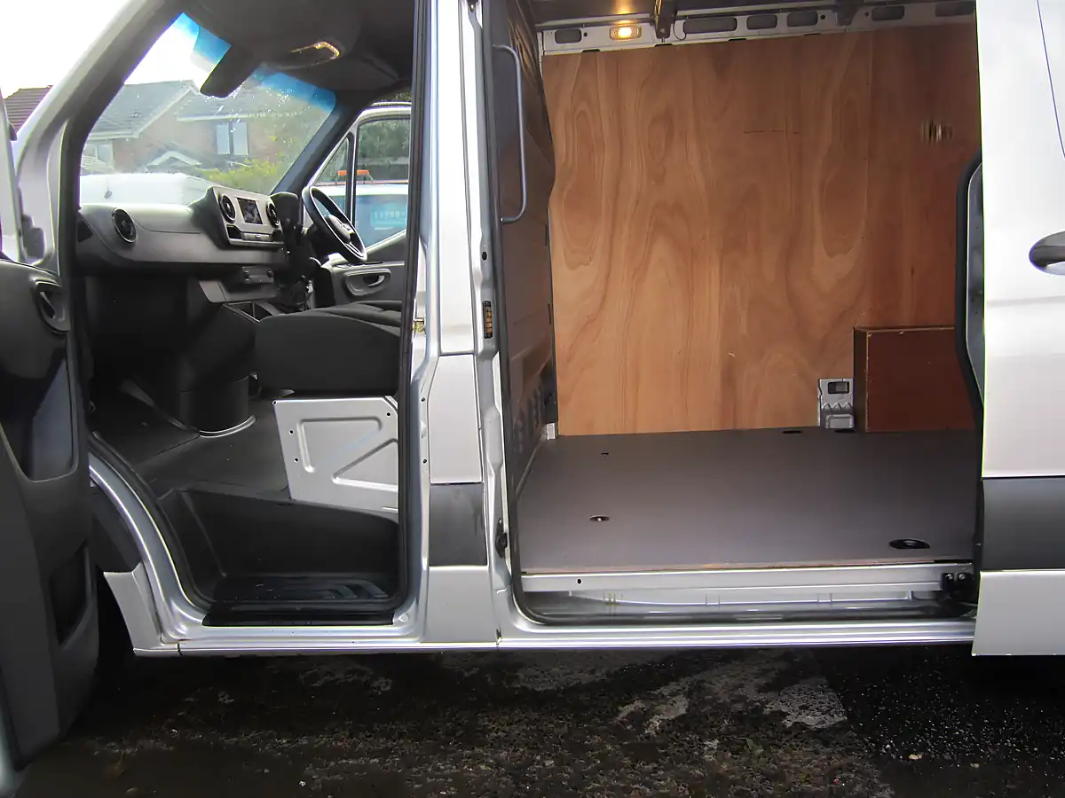 Used 2021 Mercedes-Benz Sprinter 314 Progressive Silver - Interior and Exterior details 12