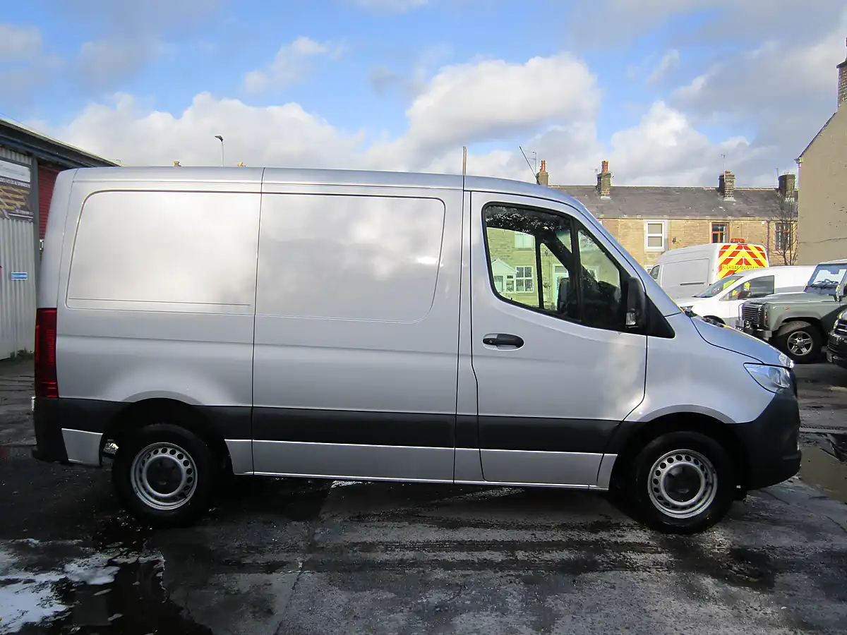 Used 2021 Mercedes-Benz Sprinter 314 Progressive Silver - Interior and Exterior details 7