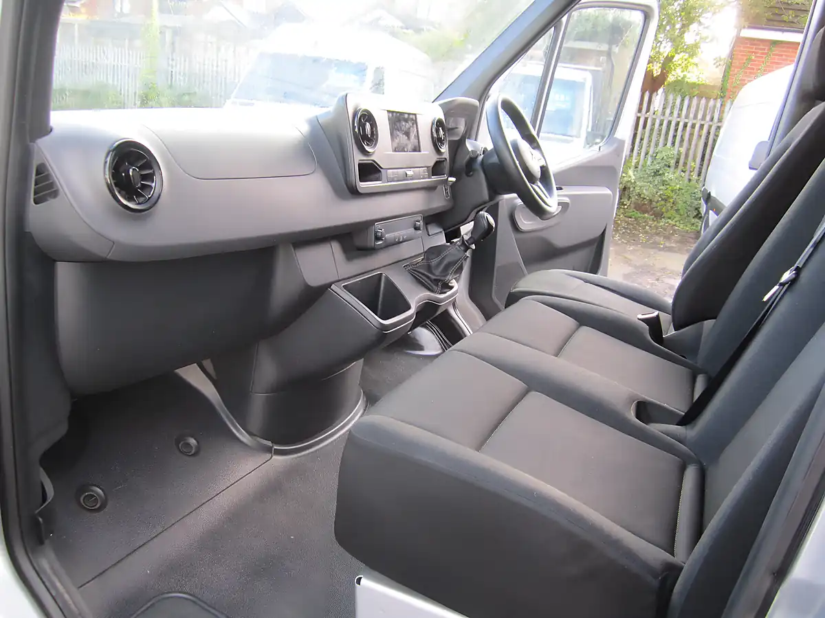 Used 2021 Mercedes-Benz Sprinter 314 Progressive Silver - Interior and Exterior details 9