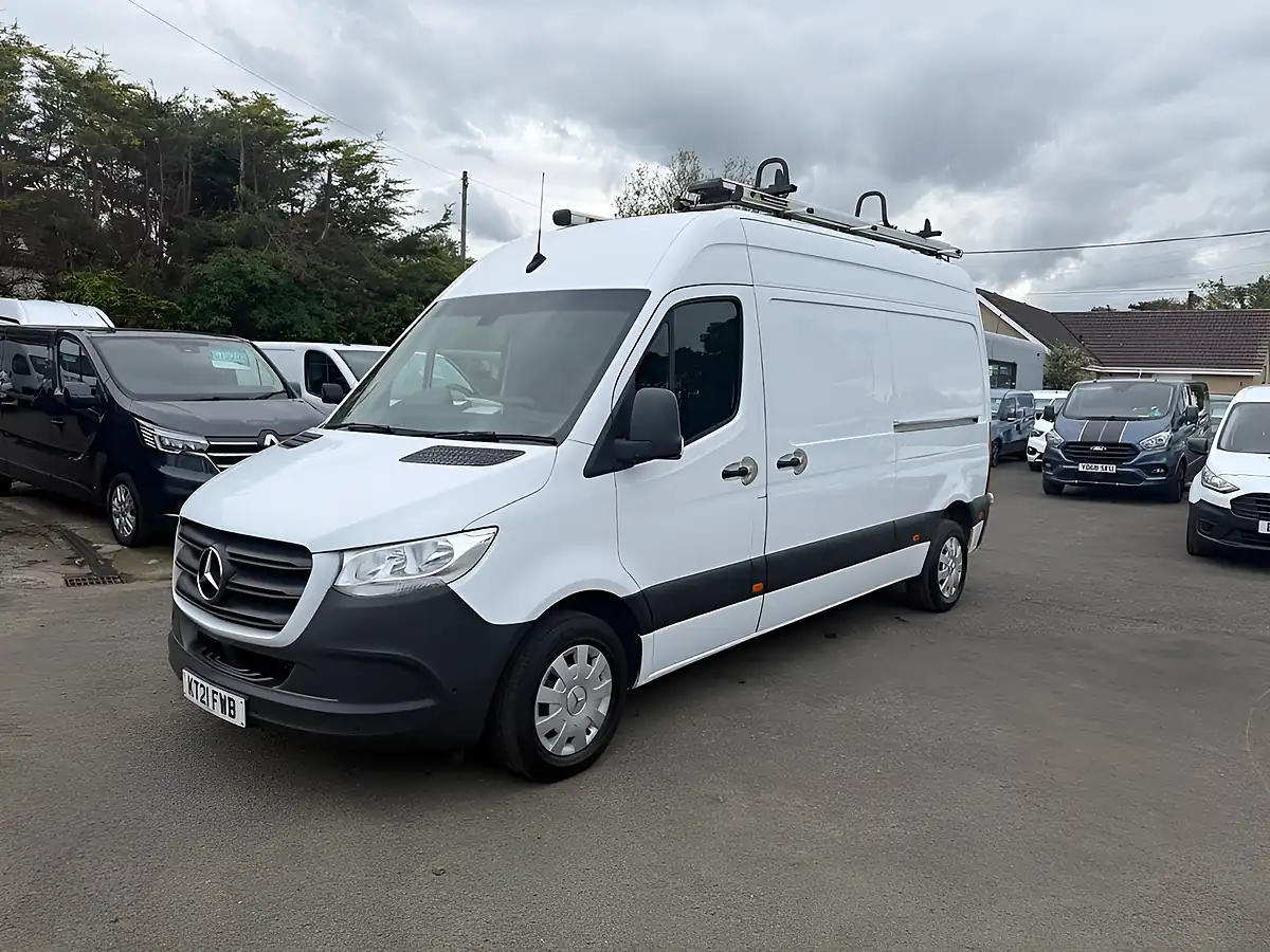 Used 2021 Mercedes-Benz Sprinter Premium Panel Van White - Interior and Exterior details 10