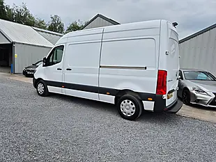 Used 2021 Mercedes-Benz Sprinter Premium White - Interior and Exterior details 2