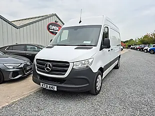 Used 2021 Mercedes-Benz Sprinter Premium White - Interior and Exterior details 7