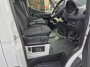 Used 2021 Mercedes-Benz Sprinter Premium White - Interior and Exterior details 2