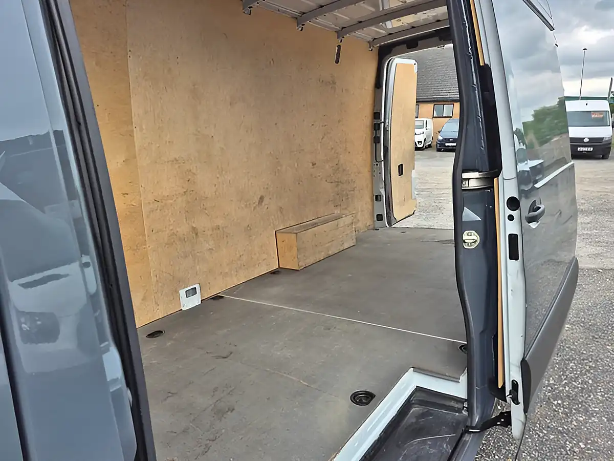 Used 2021 Mercedes-Benz Sprinter Progressive Grey - Interior and Exterior details 12