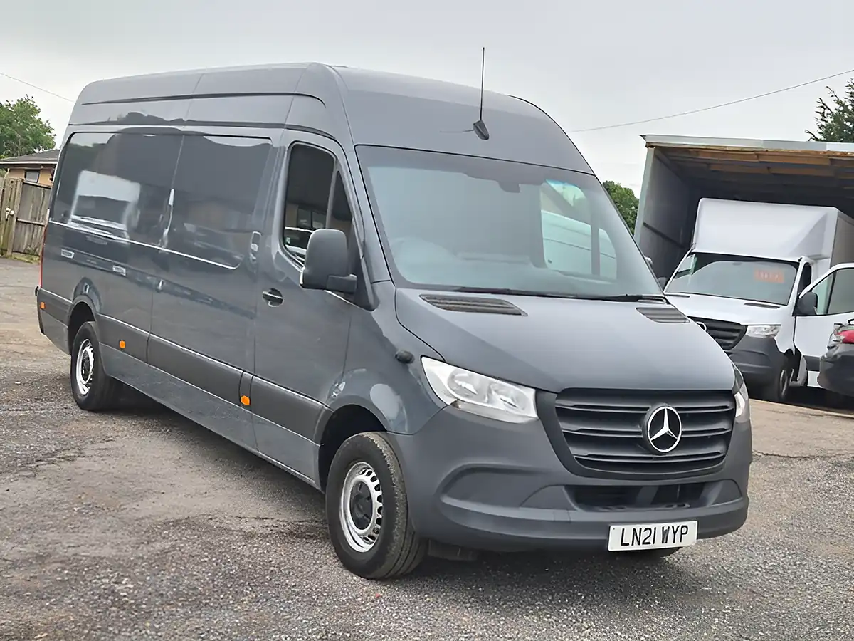 Used 2021 Mercedes-Benz Sprinter Progressive Grey - Interior and Exterior details 2