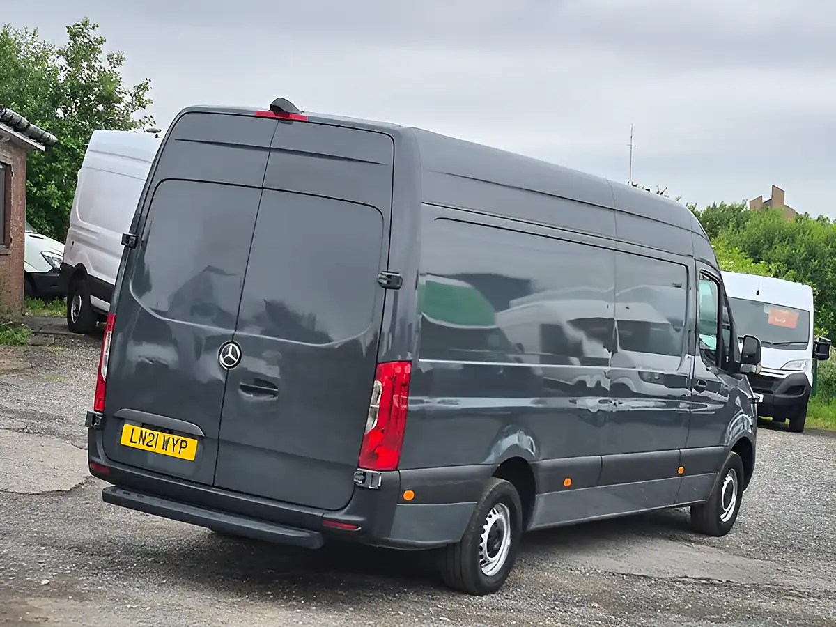 Used 2021 Mercedes-Benz Sprinter Progressive Grey - Interior and Exterior details 7