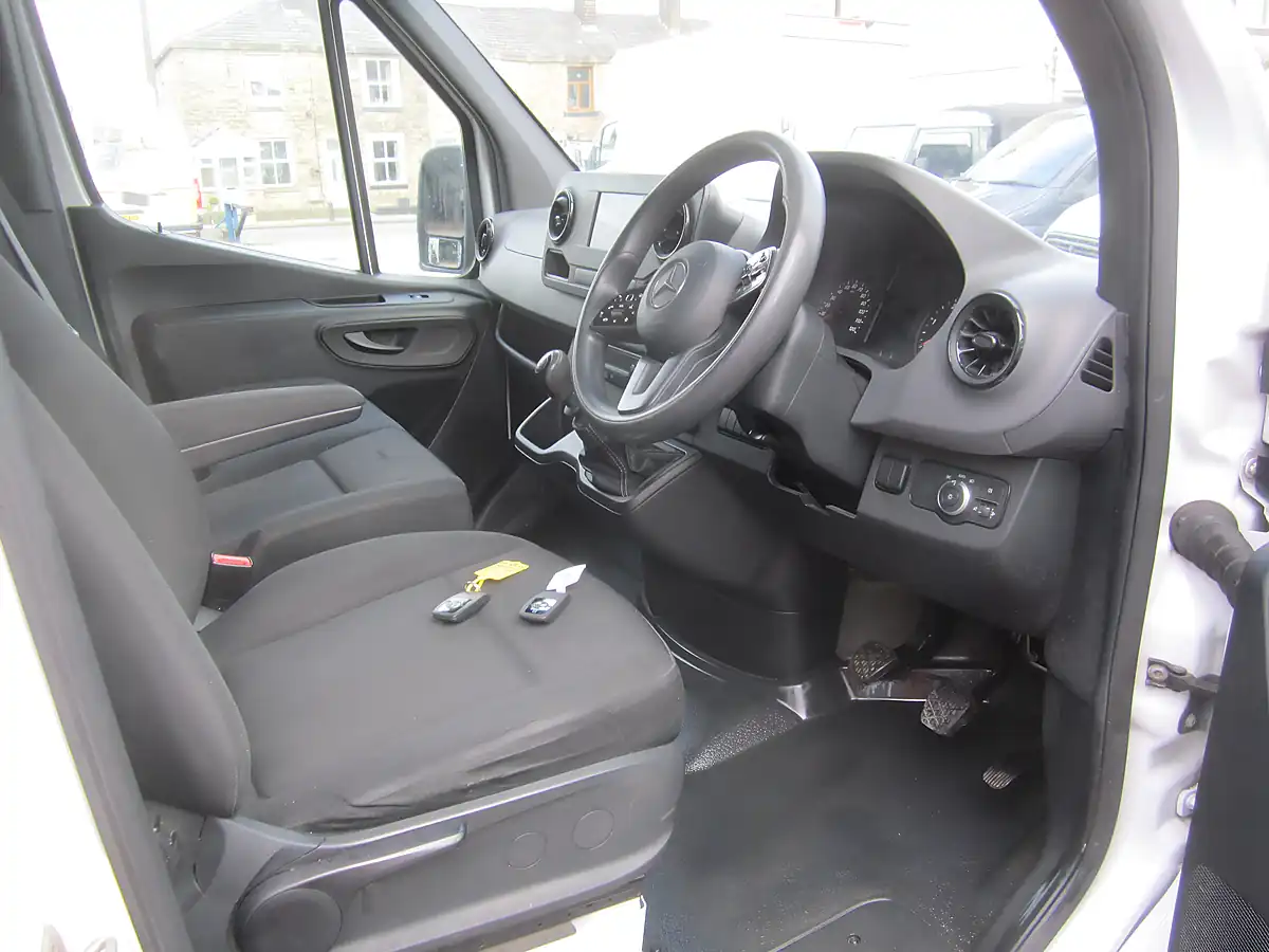 Used 2021 Mercedes-Benz Sprinter Progressive L3 Lwb White - Interior and Exterior details 11