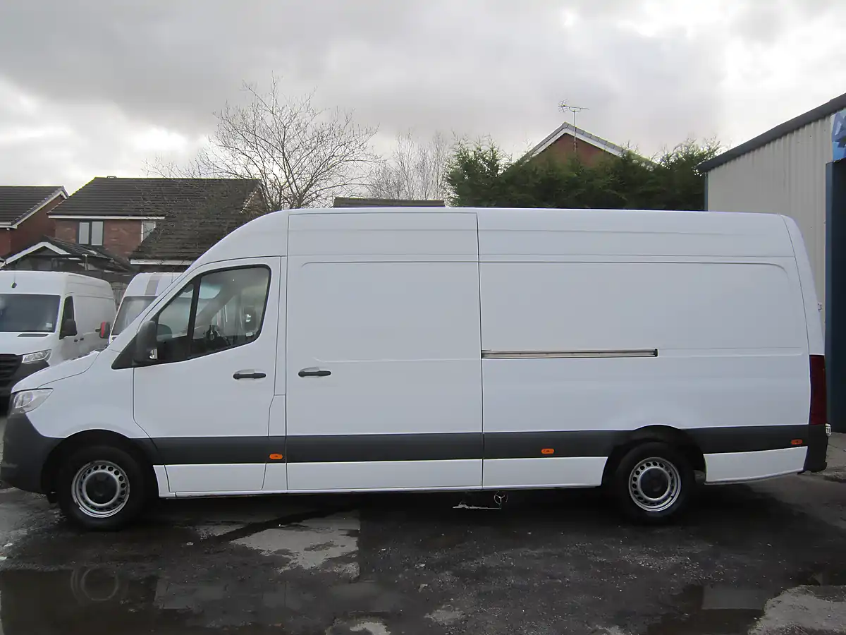 Used 2021 Mercedes-Benz Sprinter Progressive L3 Lwb White - Interior and Exterior details 4