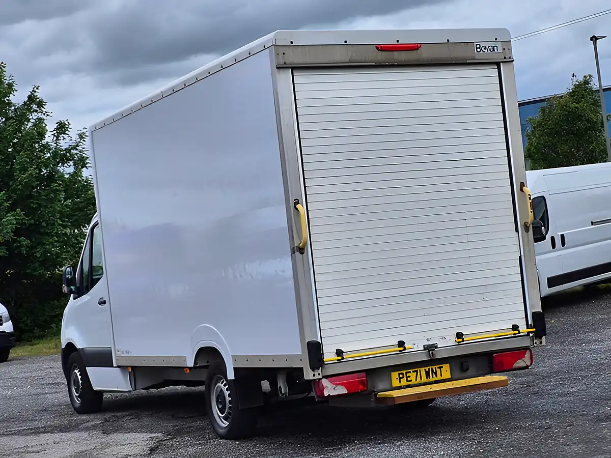 Used 2021 Mercedes-Benz Sprinter Progressive White - Interior and Exterior details 7