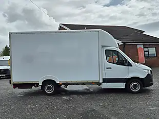 Used 2021 Mercedes-Benz Sprinter Progressive White - Interior and Exterior details 4