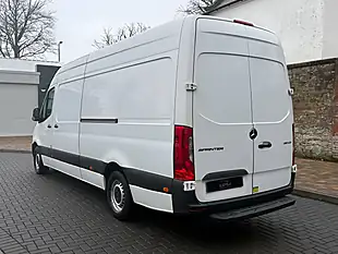 Used 2021 Mercedes-Benz Sprinter Progressive White - Interior and Exterior details 6