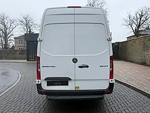 Used 2021 Mercedes-Benz Sprinter Progressive White - Interior and Exterior details 8