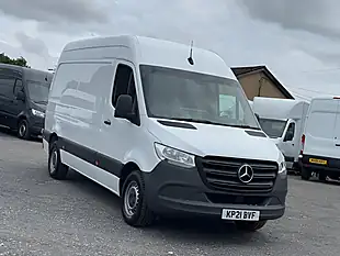 Used 2021 Mercedes-Benz Sprinter Progressive White - Interior and Exterior details 2