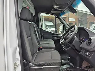 Used 2021 Mercedes-Benz Sprinter Progressive White - Interior and Exterior details 11