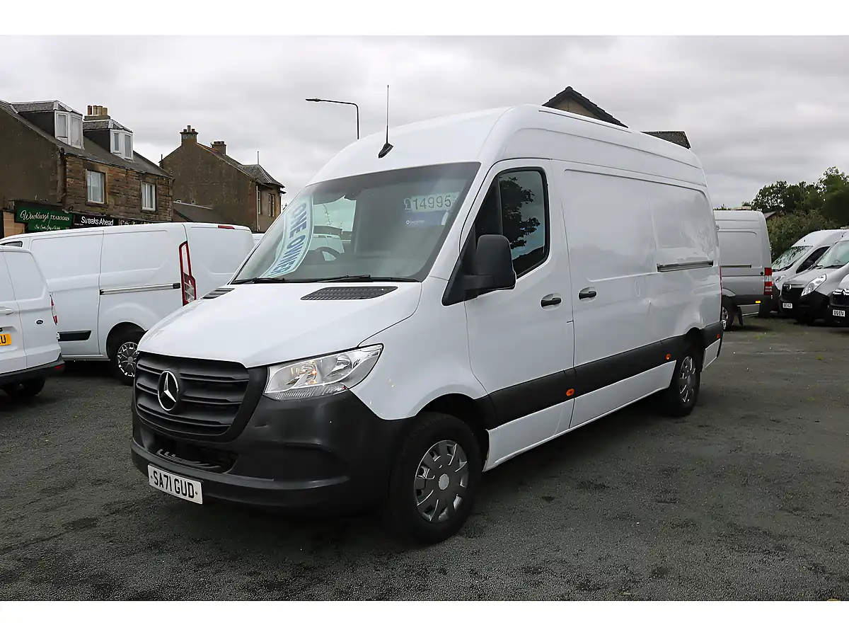 Used 2021 Mercedes-Benz Sprinter Progressive White - Interior and Exterior details 3