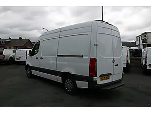 Used 2021 Mercedes-Benz Sprinter Progressive White - Interior and Exterior details 5