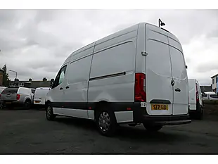 Used 2021 Mercedes-Benz Sprinter Progressive White - Interior and Exterior details 6