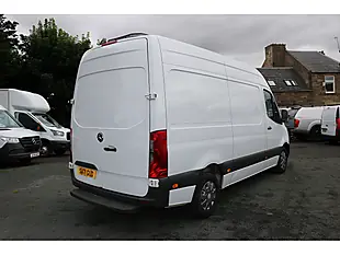 Used 2021 Mercedes-Benz Sprinter Progressive White - Interior and Exterior details 8