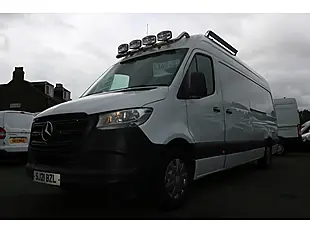 Used 2021 Mercedes-Benz Sprinter Progressive White - Interior and Exterior details 12