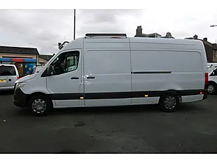 Used 2021 Mercedes-Benz Sprinter Progressive White - Interior and Exterior details 4