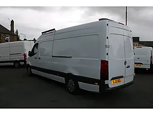 Used 2021 Mercedes-Benz Sprinter Progressive White - Interior and Exterior details 5
