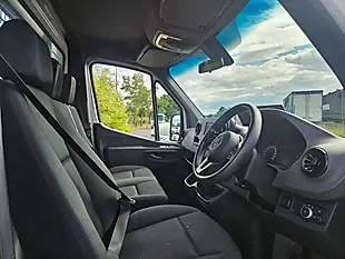 Used 2021 Mercedes-Benz Sprinter Progressive White - Interior and Exterior details 10