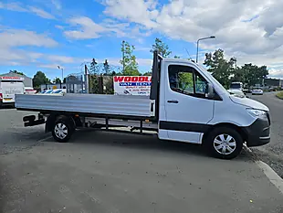 Used 2021 Mercedes-Benz Sprinter Progressive White - Interior and Exterior details 2