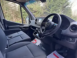 Used 2021 Mercedes-Benz Sprinter Progressive White - Interior and Exterior details 15