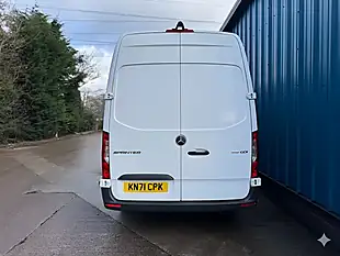 Used 2021 Mercedes-Benz Sprinter Progressive White - Interior and Exterior details 7