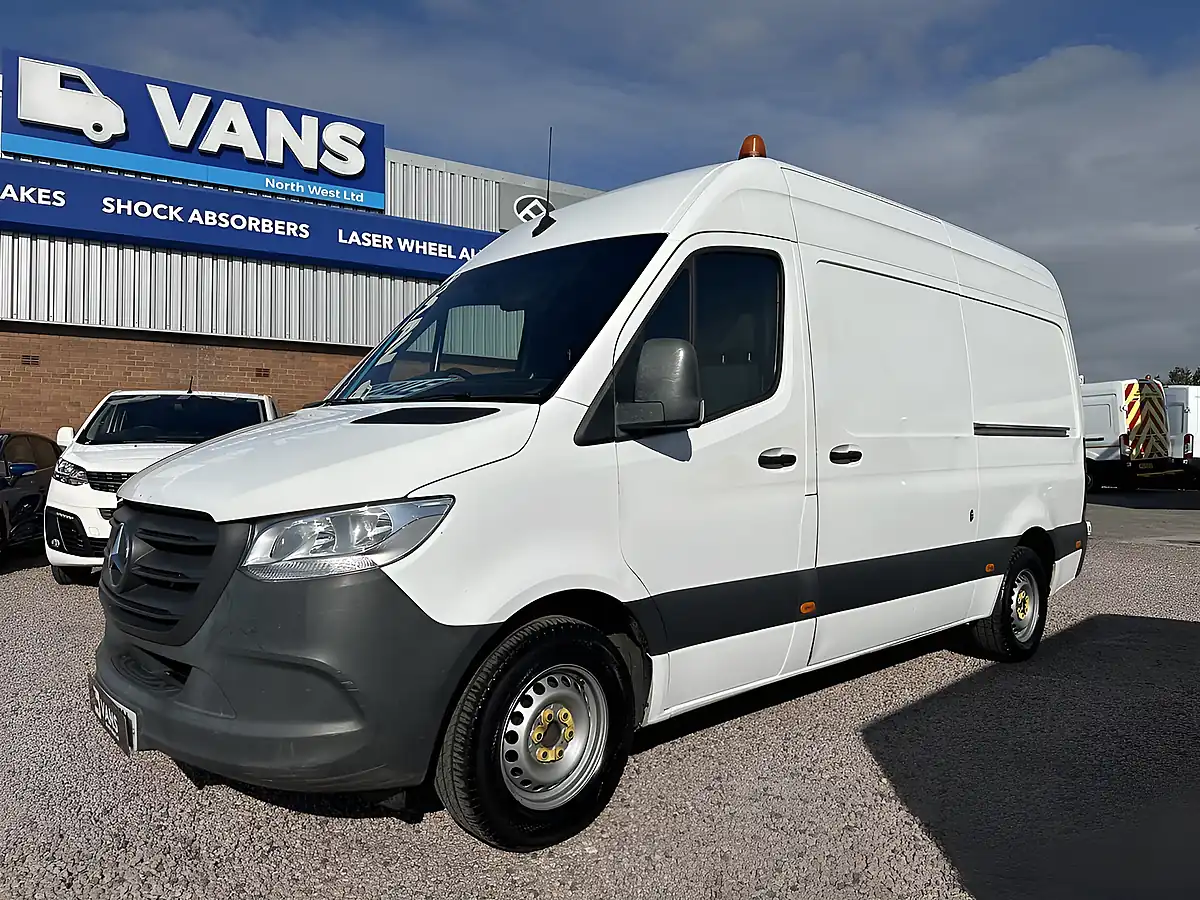 Used 2021 Mercedes-Benz Sprinter Progressive White - Front View