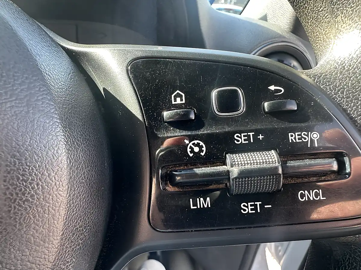 Used 2021 Mercedes-Benz Sprinter Progressive White - Interior and Exterior details 15