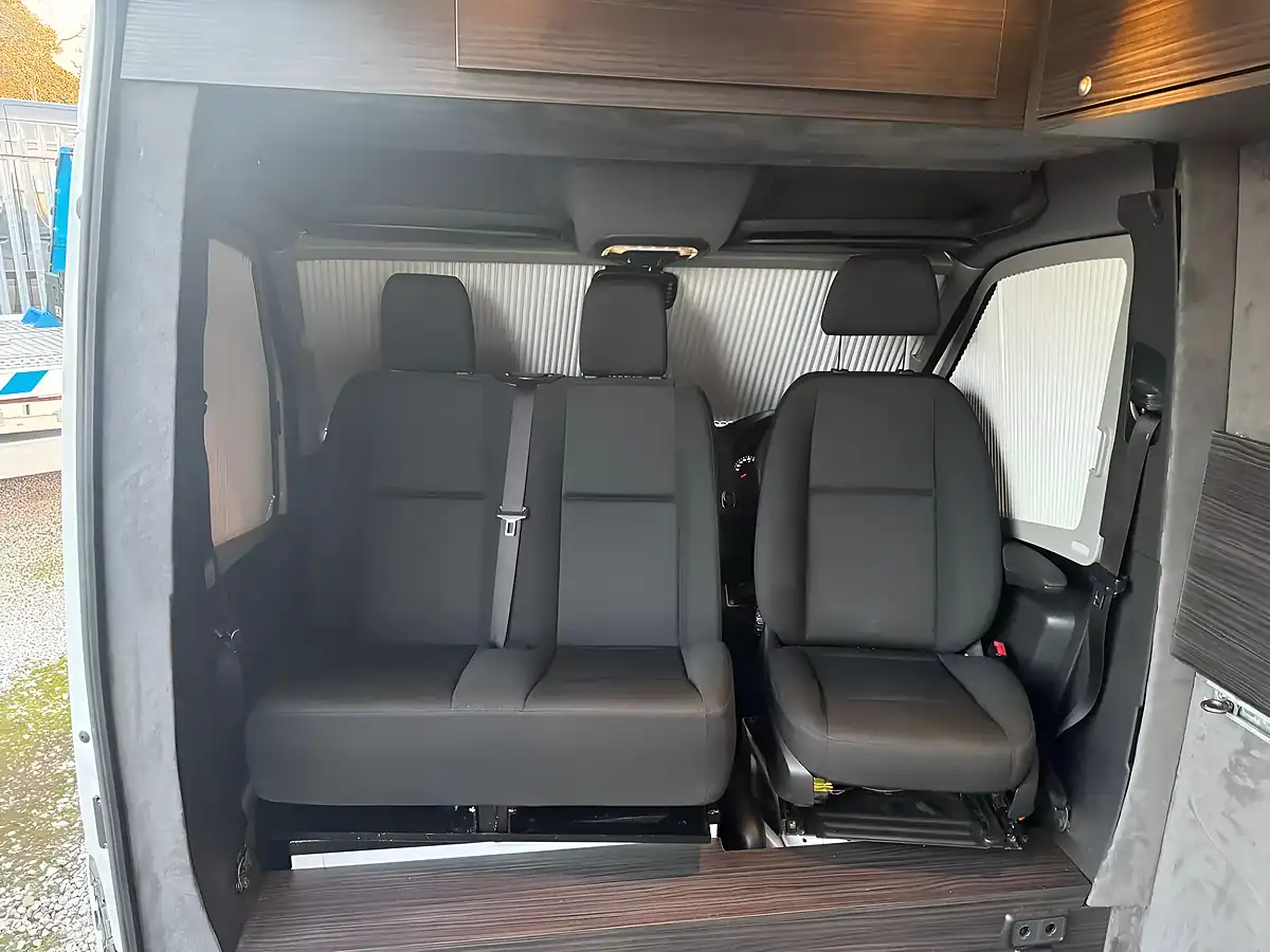 Used 2021 Mercedes-Benz Sprinter Progressive White - Interior and Exterior details 11