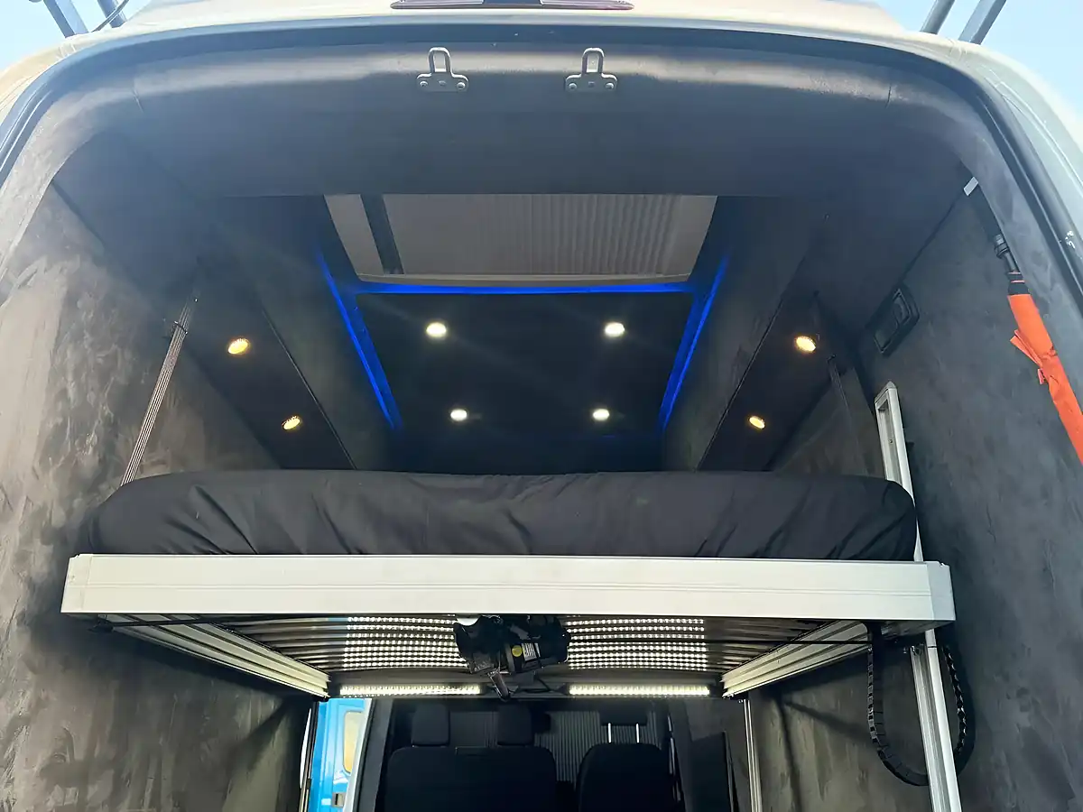 Used 2021 Mercedes-Benz Sprinter Progressive White - Interior and Exterior details 16