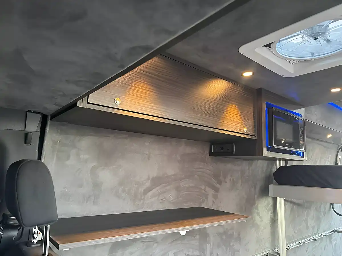Used 2021 Mercedes-Benz Sprinter Progressive White - Interior and Exterior details 8