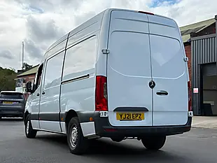 Used 2021 Mercedes-Benz Sprinter Progressive White - Interior and Exterior details 11