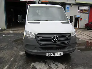 Used 2021 Mercedes-Benz Sprinter Progressive White - Interior and Exterior details 2