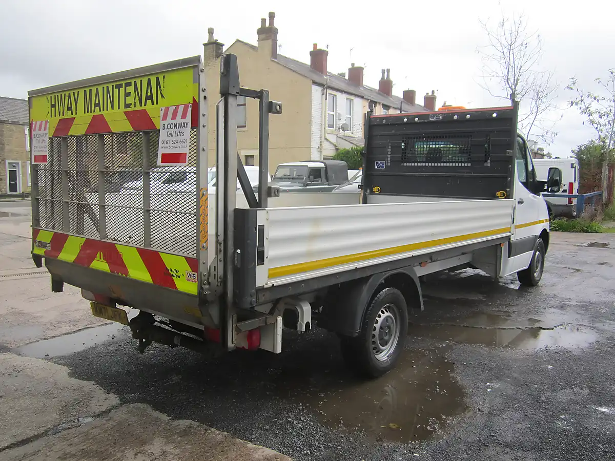 Used 2021 Mercedes-Benz Sprinter Progressive White - Interior and Exterior details 7
