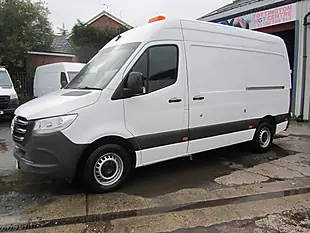 Used 2021 Mercedes-Benz Sprinter Progressive White - Interior and Exterior details 3
